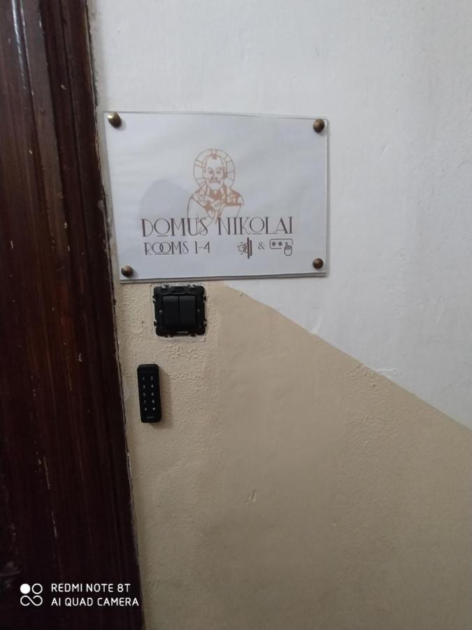 Domus Nikolai Ξενοδοχείο Μπάρι Εξωτερικό φωτογραφία